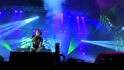 Dizzee Rascal - The Power // LIVE @ Kendal Calling 2012