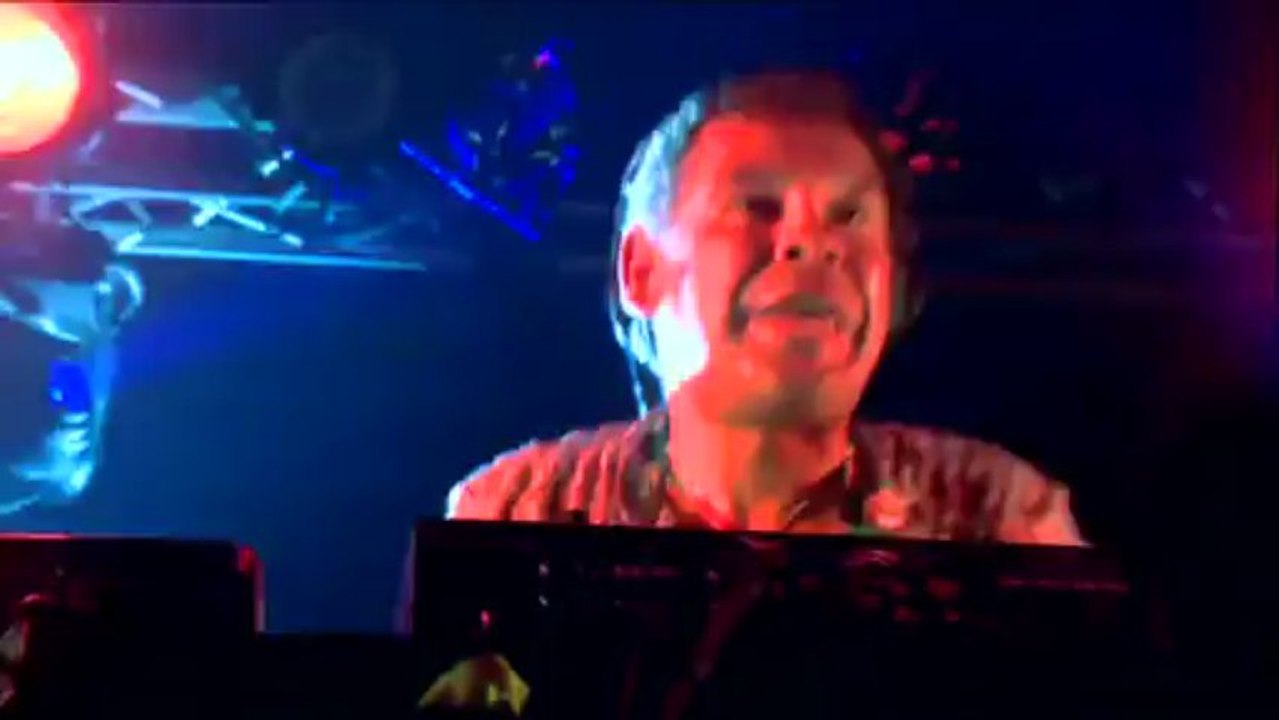 Craig Charles Funk & Soul Show Live // Kendal Calling Festival 2011