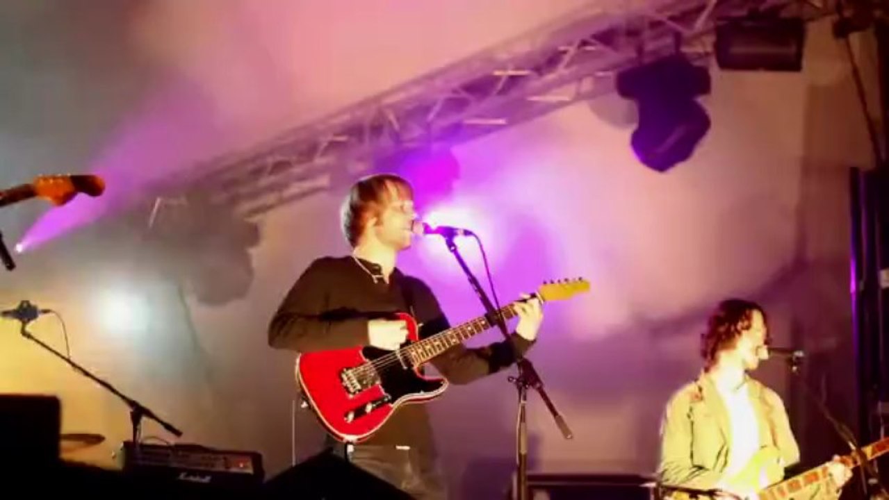 The Coral - Dreaming Of You // LIVE @ Kendal Calling 2010