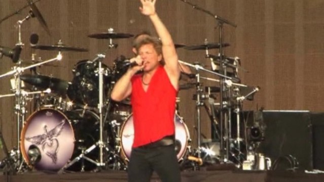 The Kaiser Chiefs and Bon Jovi rock Hyde Park