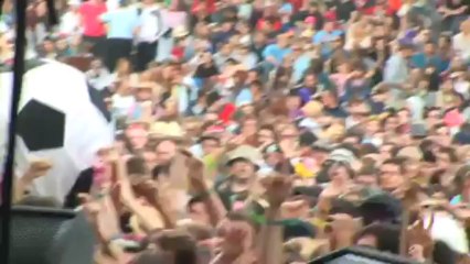 The Futureheads - The Beginning of The Twist // LIVE at Kendal Calling 2010