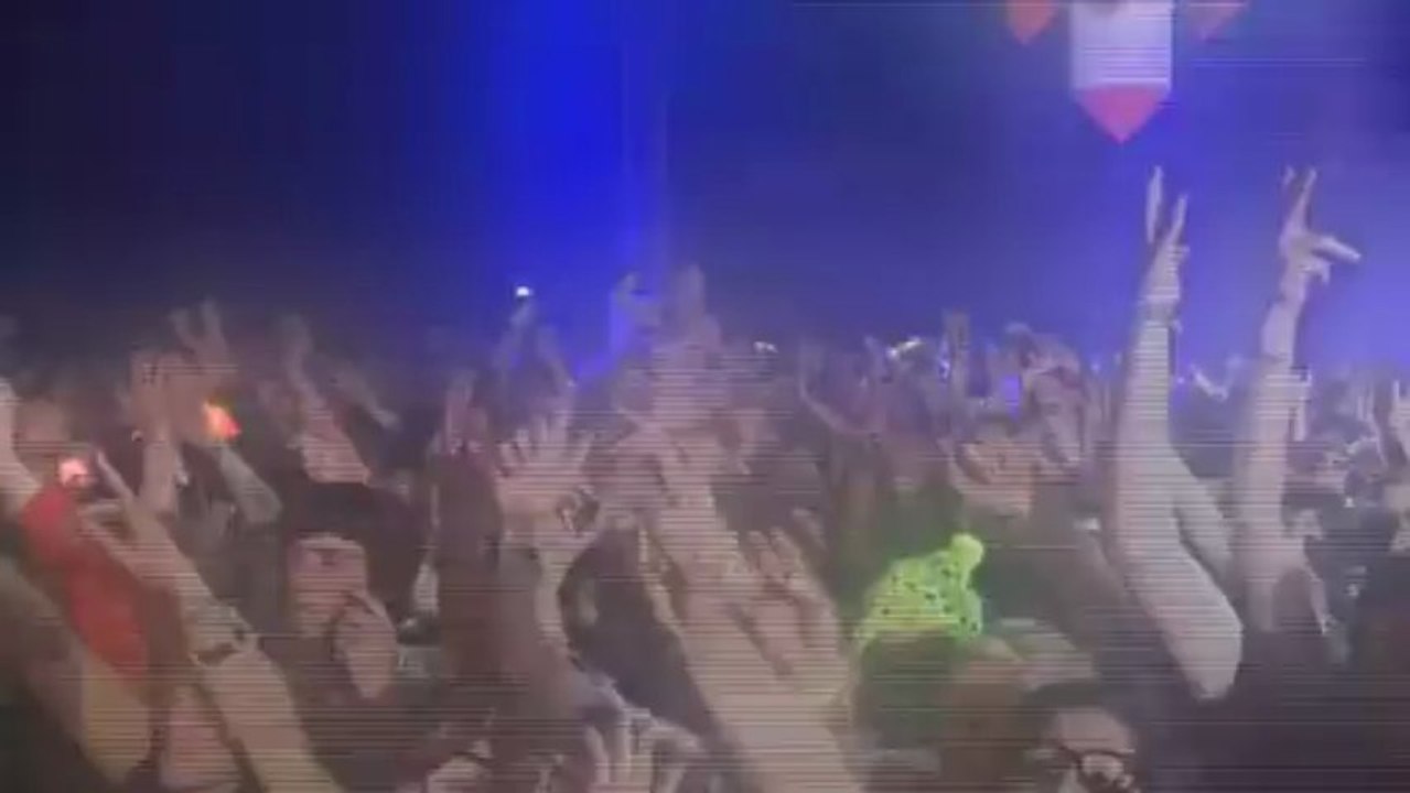 Scratch Perverts - Live at Kendal Calling 2010. Part 1