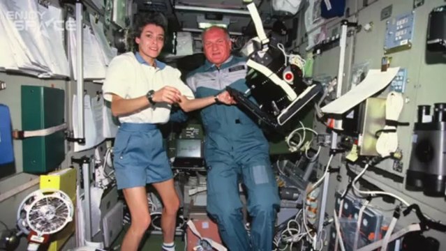 Claudie Haigneré : femme et astronaute