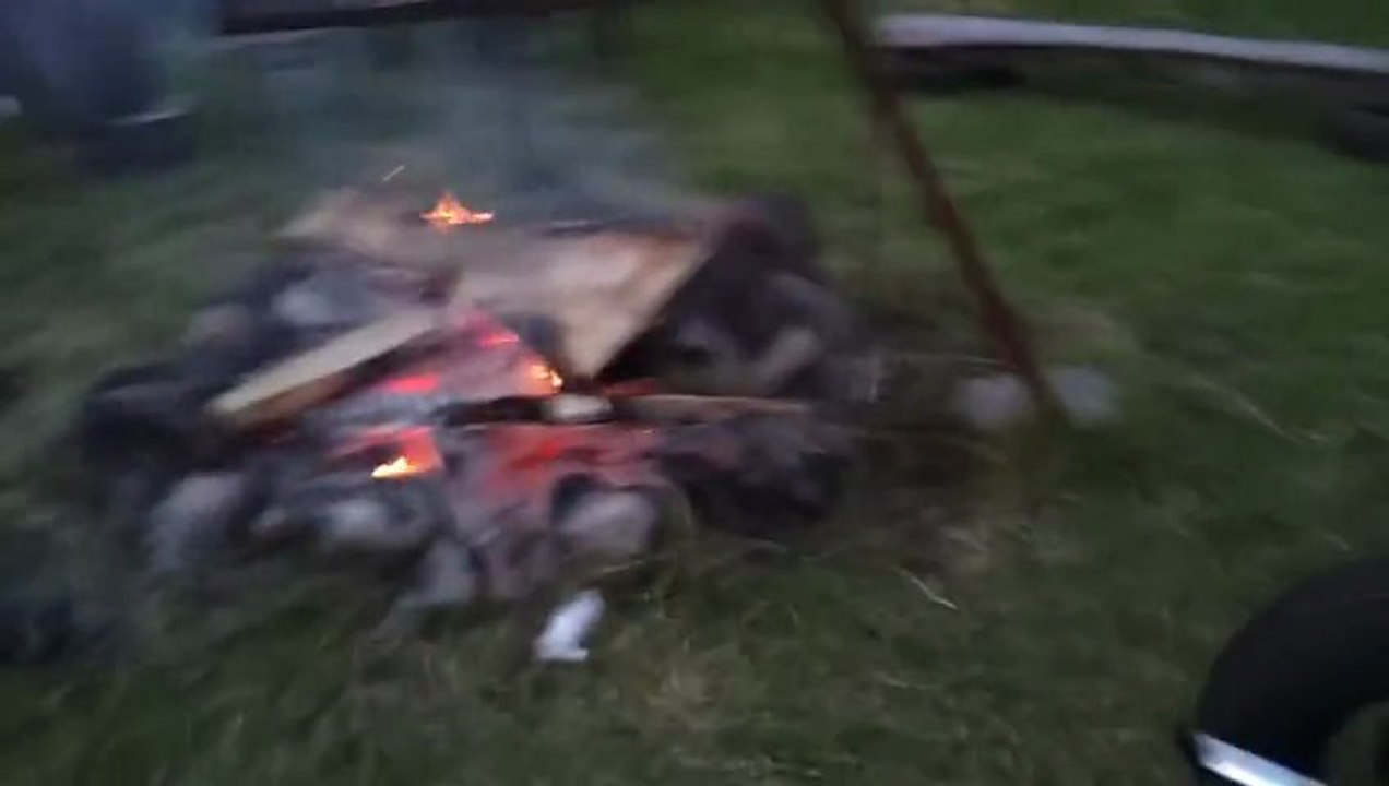 Harley Davidson vs костер How to light a fire with Harley