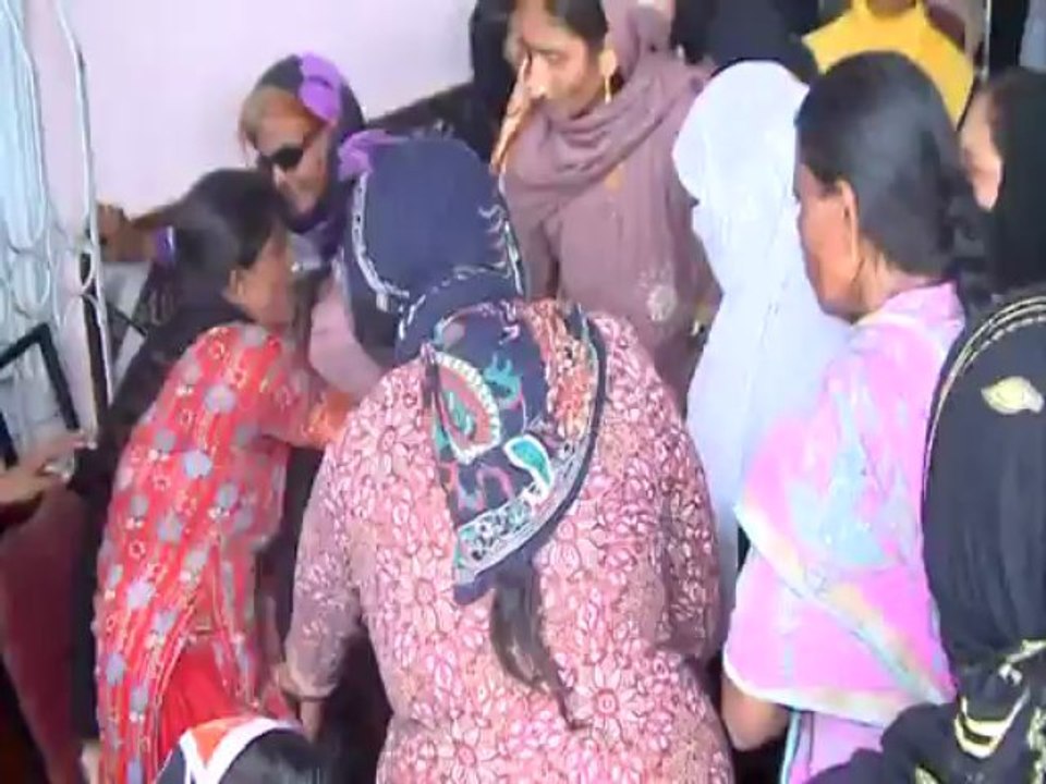 Bhook Aadaab kay sanchon main nahi dhal sakti - NBC ON Air - 09-07-13
