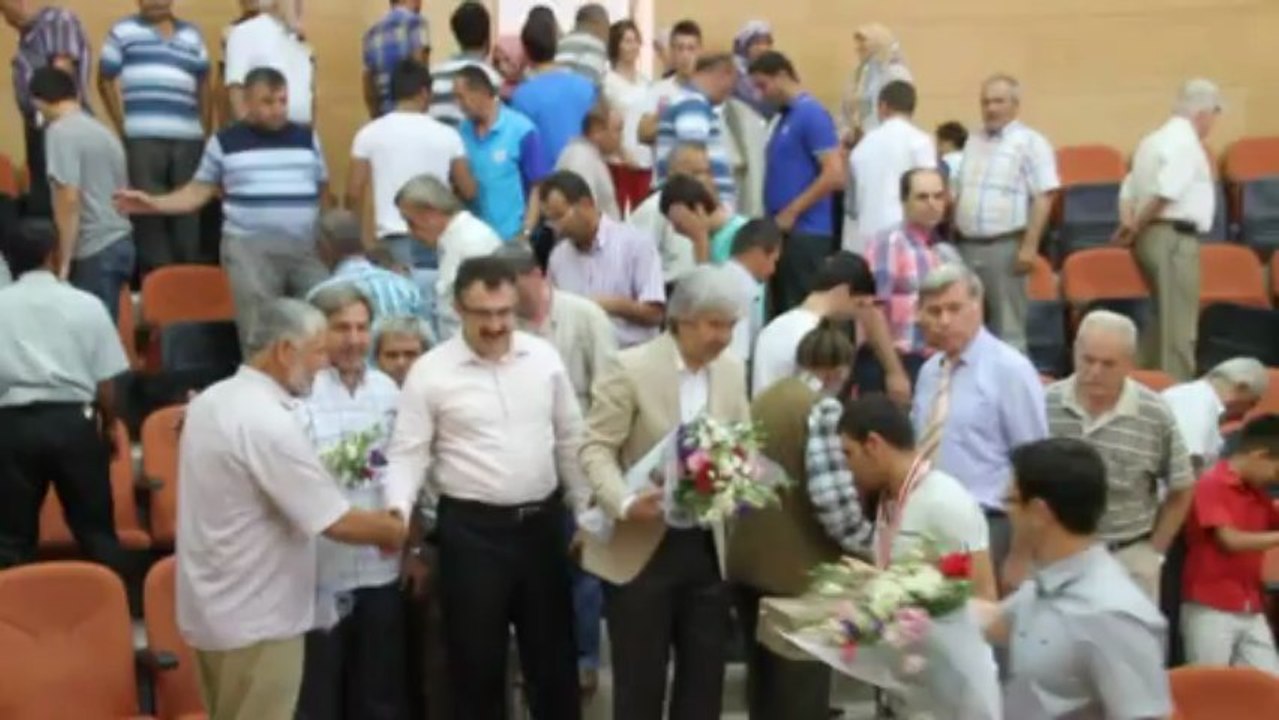 Kırkpınar Güreşlerinde Ödül Alanlara HEdiyeleri Takdim Edildi