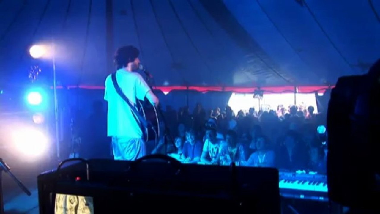 Micky P Kerr - I'm Not Arrogant // LIVE at Kendal Calling