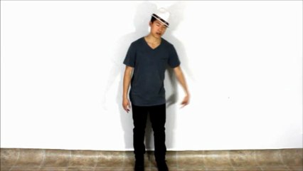 How to dance at a party - Beginner Salsa Step