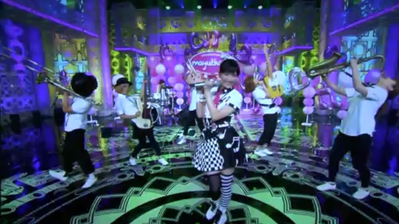 渡辺麻友　「ラッパ練習中」　火謡曲！