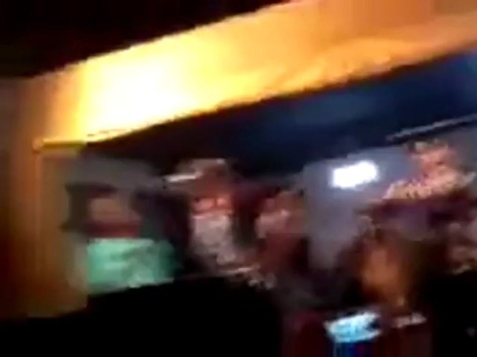 Momento em que MC Daleste toma o tiro (2) Ad 1:12 segundos!