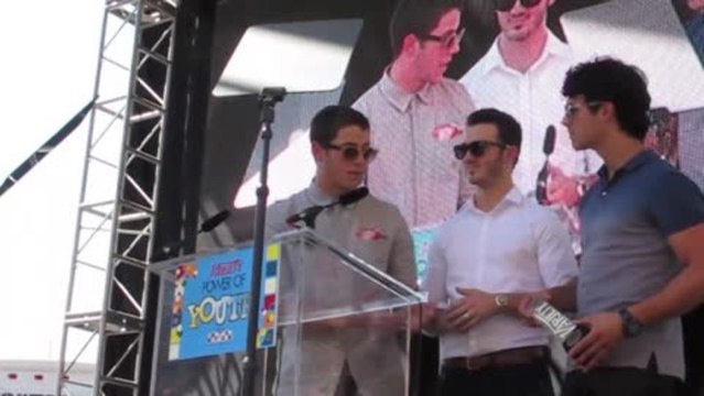 Kevin Jonas and Wife Danielle Expecting Their First Child