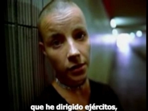 Doble vida, publicidad para Playstation