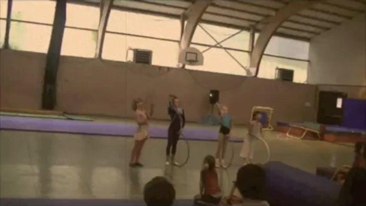 Spectacle