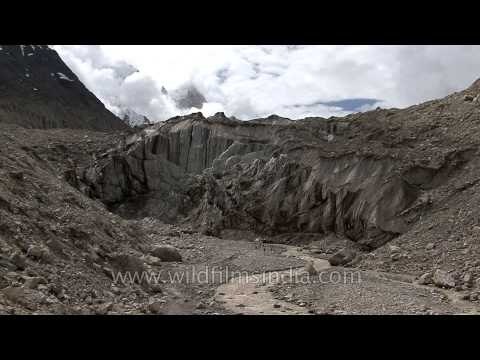 Desolate yet holy : Gaumukh at Gangotri glacier