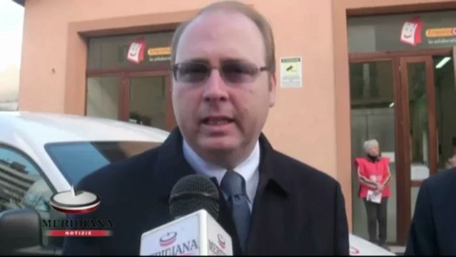 Quattro ruote di bontà, donato autocarro itinerante a Caritas per raccolta generi alimentari