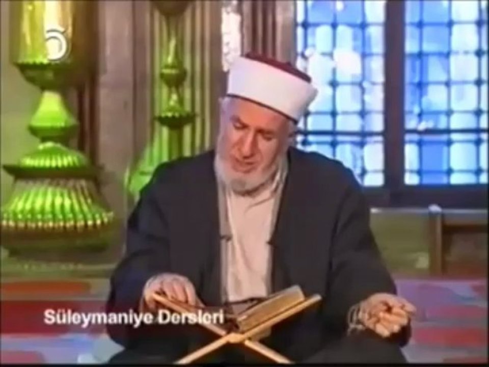 Prof. Cevat Akşit, son peygamberin Peygamberimizin olduğunu reddediyor!