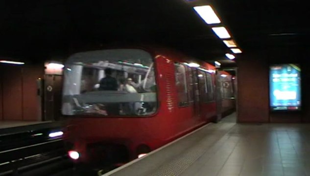 MPL85 : A la station Laënnec sur la ligne D du métro de Lyon