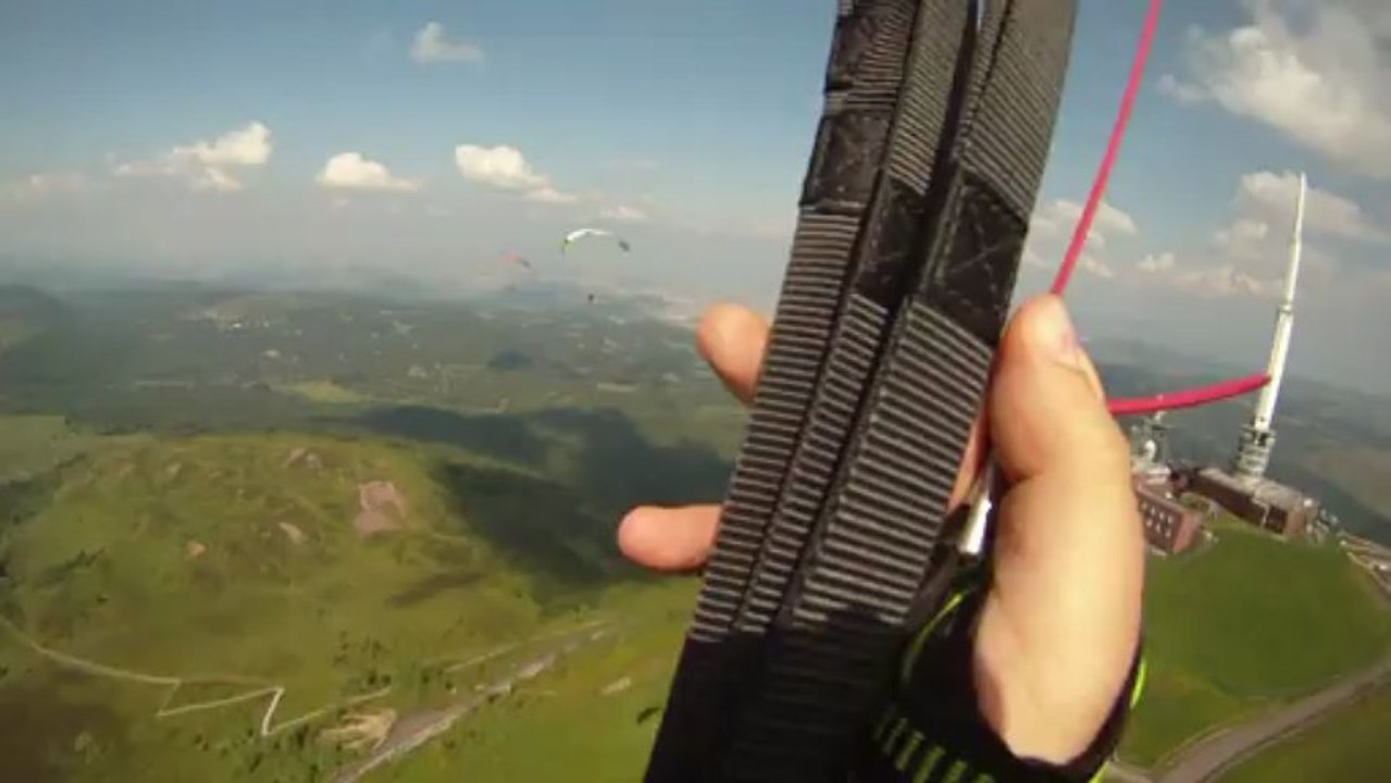 Deux journées de vol en parapente au Puy-de-Dôme