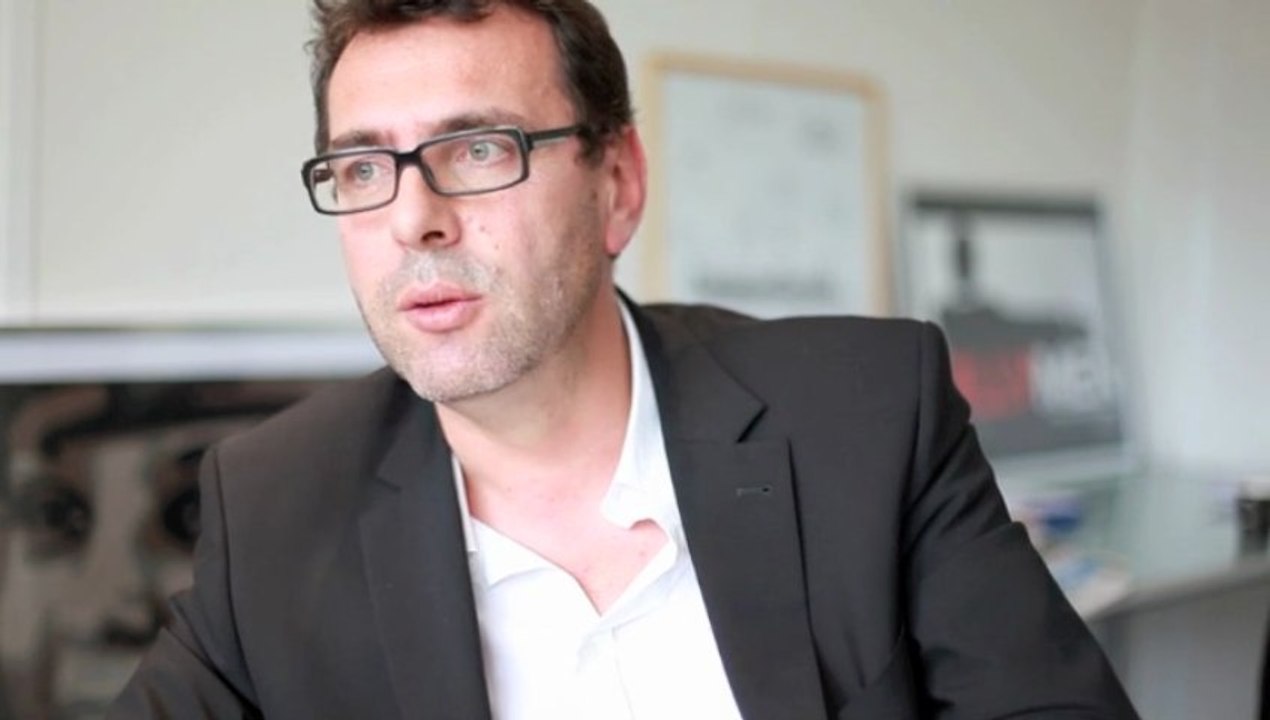 "Les jeunes politiques ne doivent pas faire de la vieille communication"