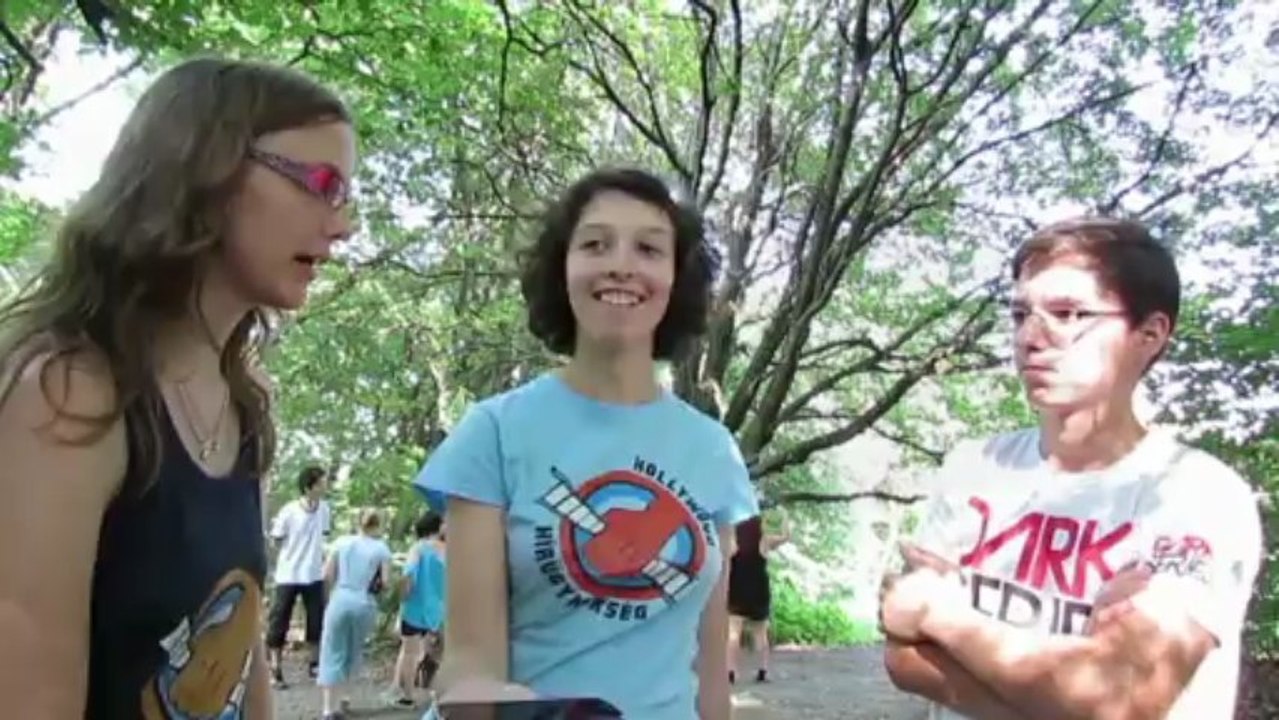 Hollywood Hírügynökség Szerkesztőség - A Film