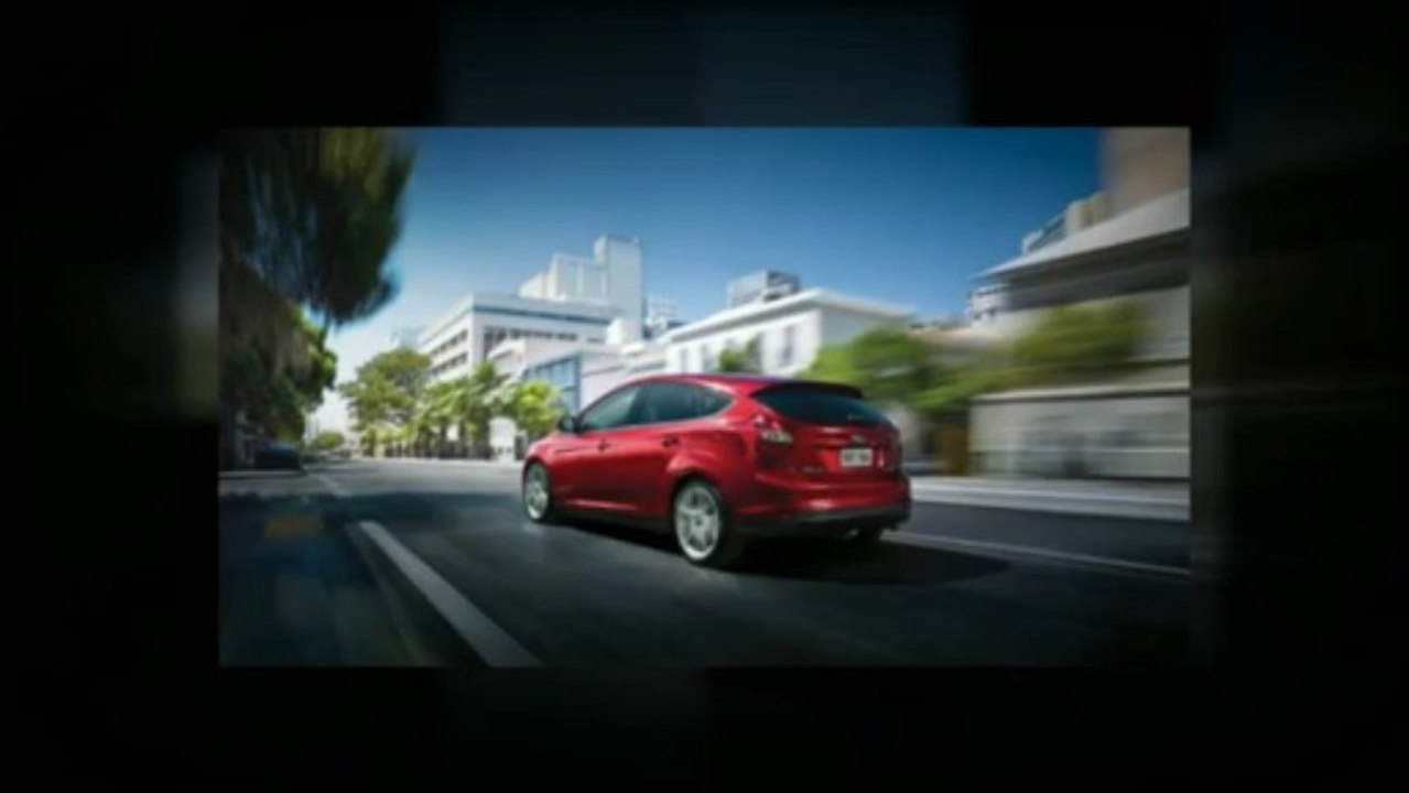 Fremont Ford near Milpitas with the 2013 Ford Focus near Newark