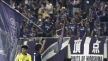 J-League - Le superbe lobe de Sato contre Kawasaki