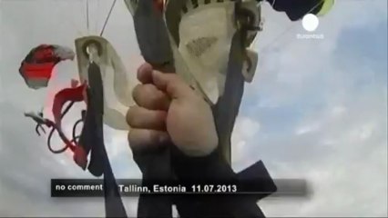 La télévision estonienne fait faire le... - no comment