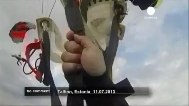 La télévision estonienne fait faire le... - no comment