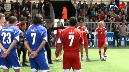 Hilarious_ Will Smith & Jaden Smith vs Van Der Sar & Lehman in a penalty shoot out_(360p)