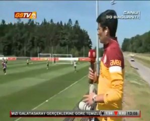 Galatasaray - İngiltere Kampı 4. Gün / 13:00 Haber Bülteni