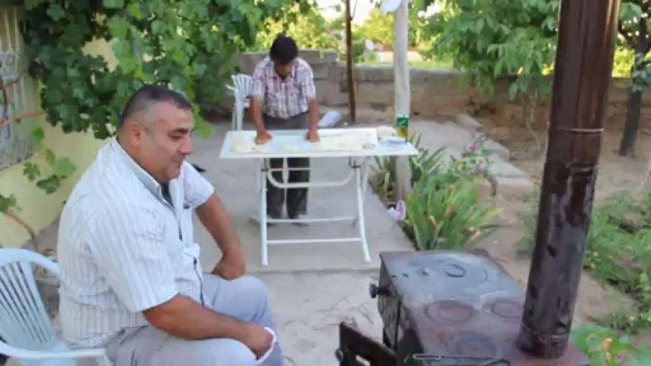 TAHİNLİ ÇÖREK, YENİFAKILI