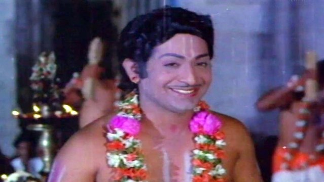 Mayadari Malligadu Songs - Repalle Vadalo - Chandra Mohan, Krishna