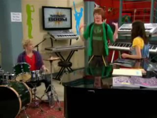 Austin ve Ally - Kafedeki Olaylar _)