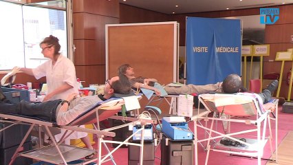 Vidéo Puteaux: Donnez votre sang !