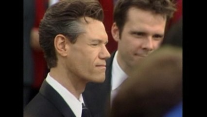 Randy Travis has stroke, Mendes back for Bond