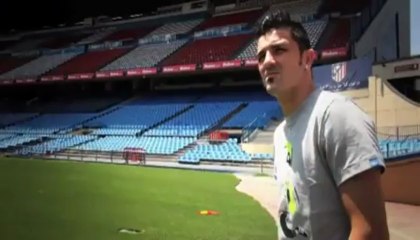 David Villa visit cloakroom stadium Atletico Madrid