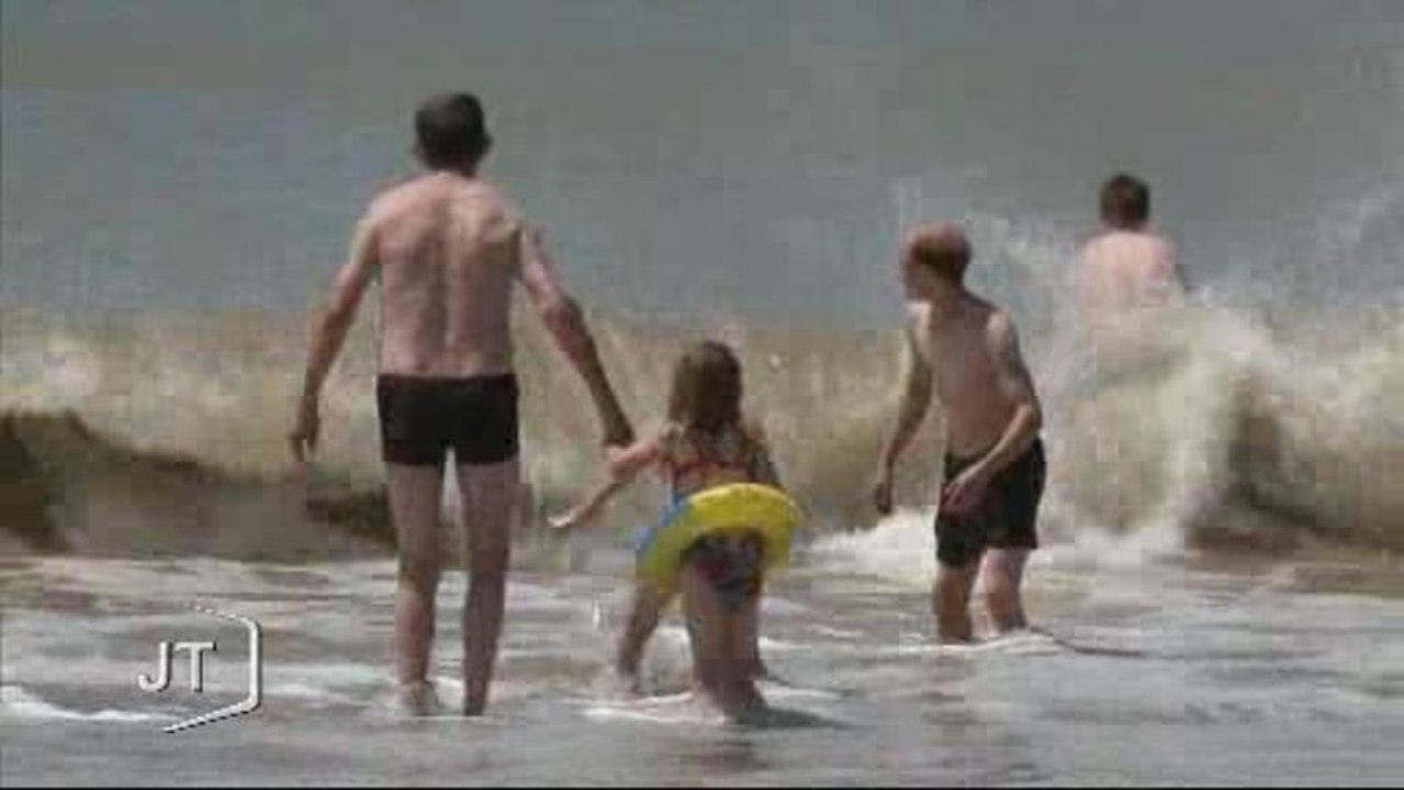 Secours populaires : Des vacances pour tous (Ve...
