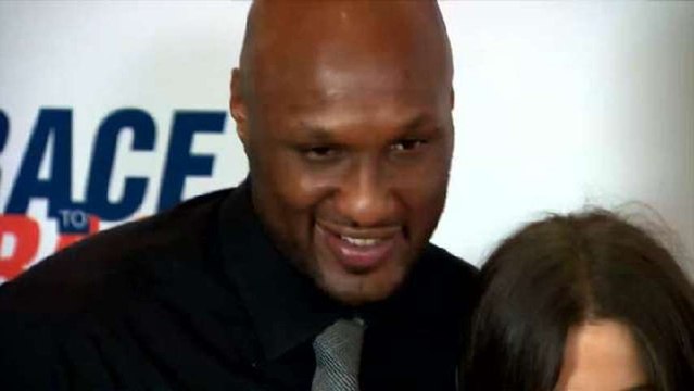 Lamar Odom Lashes Out at Photographers