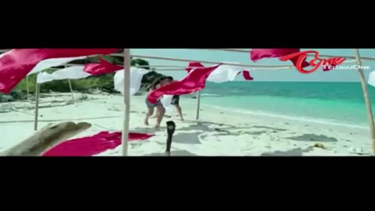 Pelli Pustakam Movie  Song Trailer | Cheli Cheli | ‪Rahul Ravindran | Niti Taylor