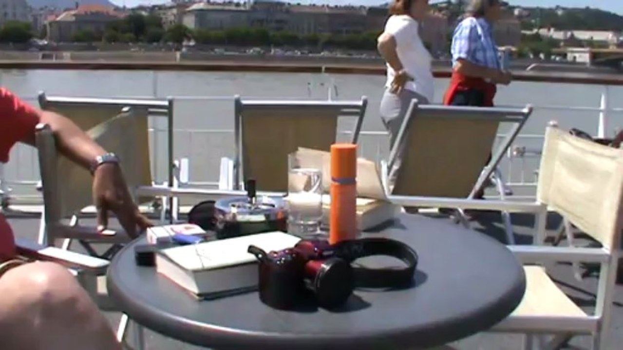 TUI Allegra Zumba Tanzkurs auf Deck Flusskreuzfahrtschiff TUI Allegra TUI FlussGenuss