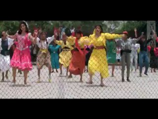 Khud Ko Kya Samajhti Hai (Khiladi)