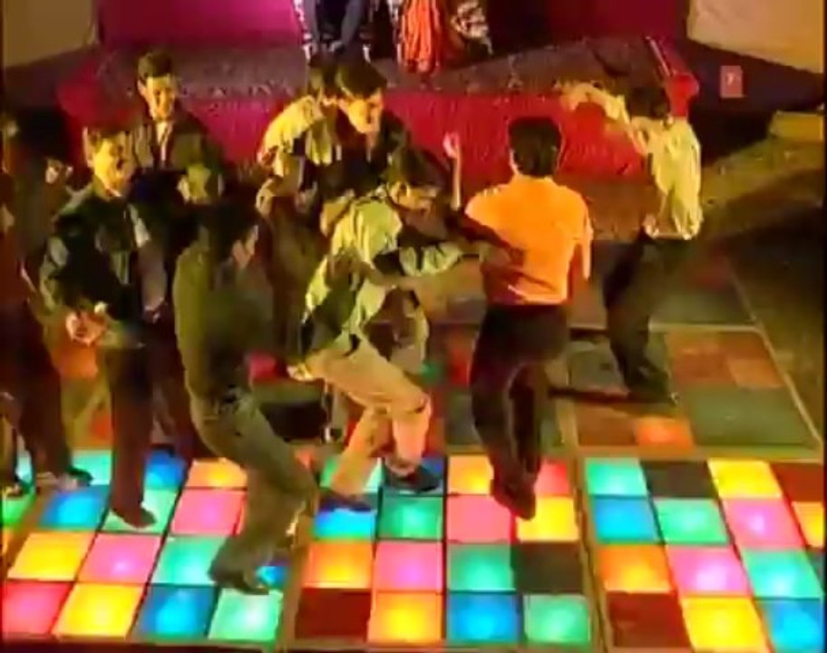 ☞ Aaj Myara Dagda Ku Byo Cha - Full Video Song - Lon Mirch (Garhwali Remix Dhamaka)