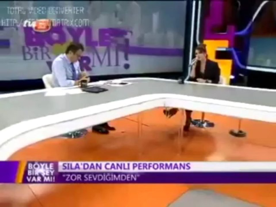 SILA - Zor Sevdiğimden (Böyle Bir Şey Var Mı ! 25.10.12) Akustik