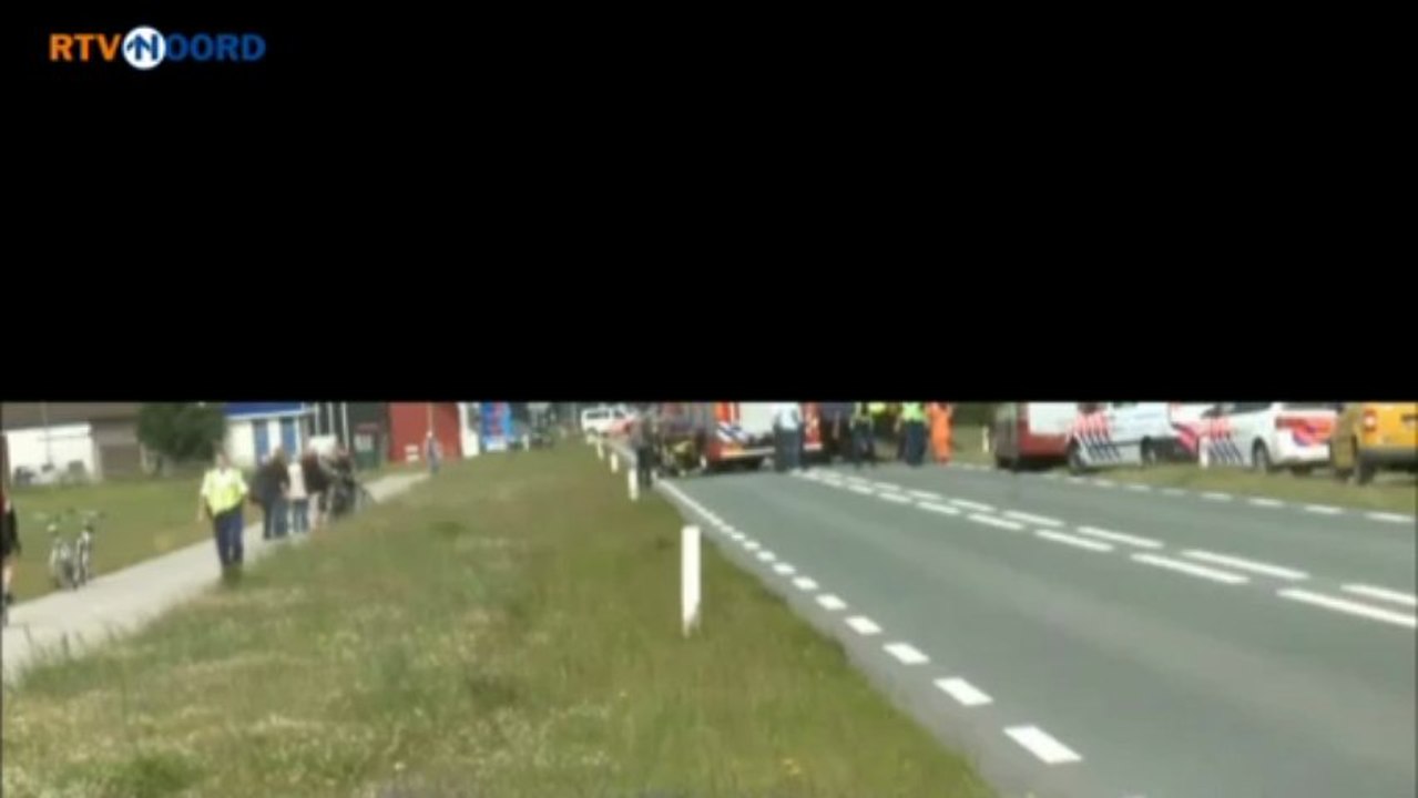 Gewonde bij ongeluk op Friesestraatweg - RTV Noord