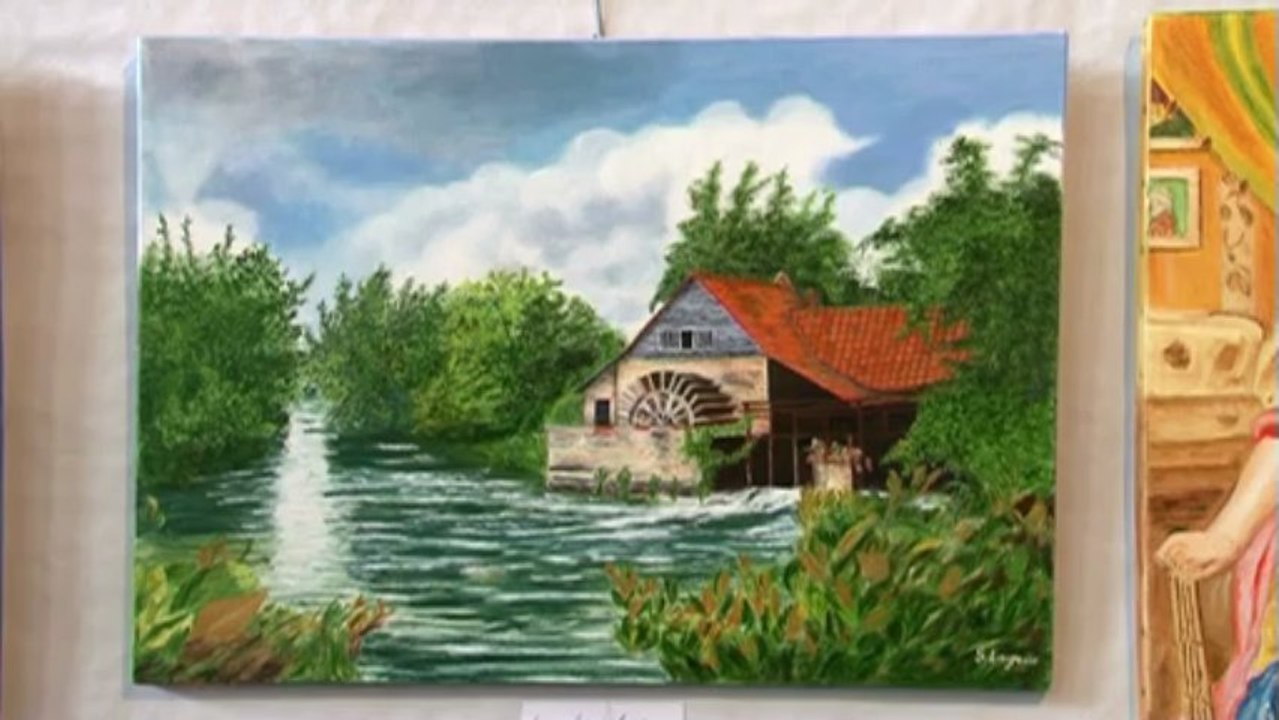 Les élèves de l'école de dessins exposent leurs oeuvres