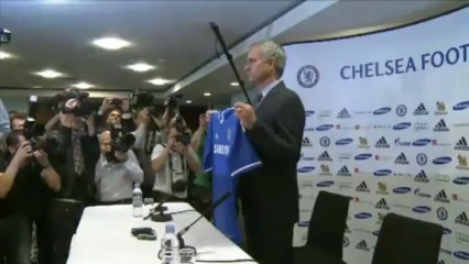 'Mou' se pirra por Rooney