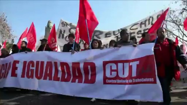 Chilean workers on national strike