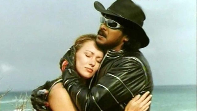 Hollywood Songs - I dash you - Upendra Felicity Mason