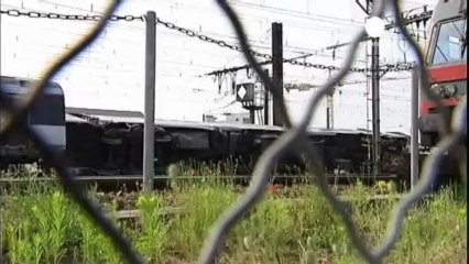 Al menos 7 muertos al descarrilar un tren en París