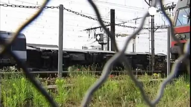Francia, deraglia treno pendolari. Vittime e feriti